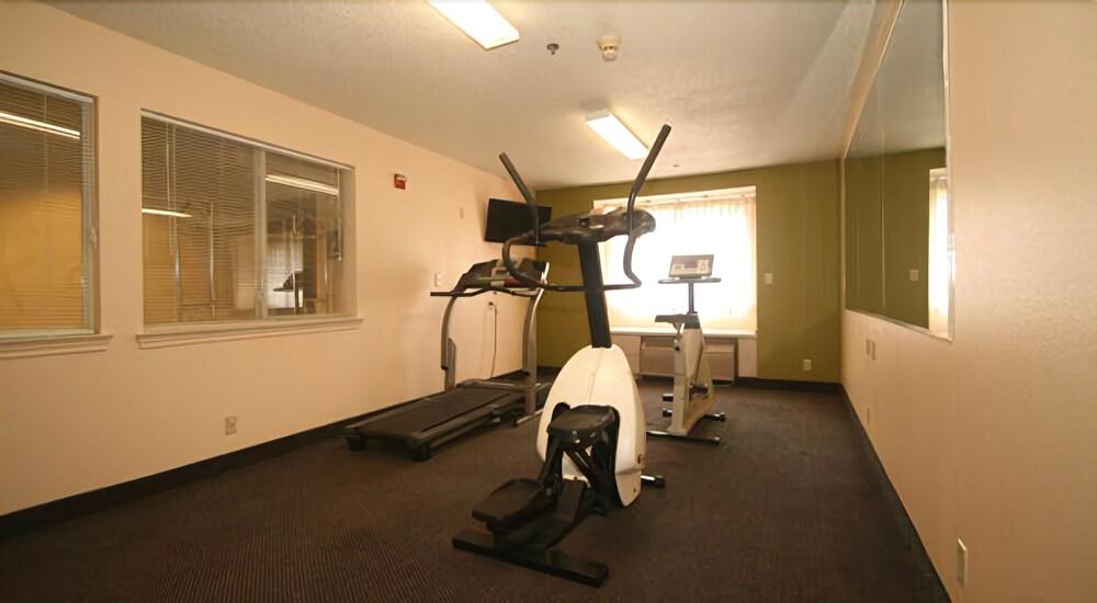 Red Roof Inn & Suites Euless - Dfw Airport Southwest Dış mekan fotoğraf