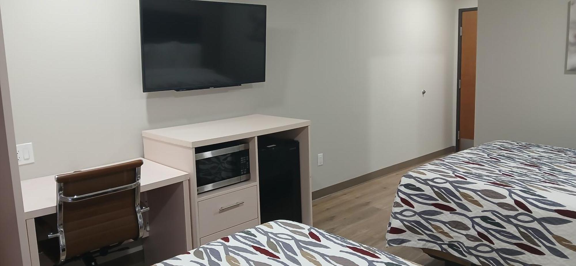 Red Roof Inn & Suites Euless - Dfw Airport Southwest Dış mekan fotoğraf