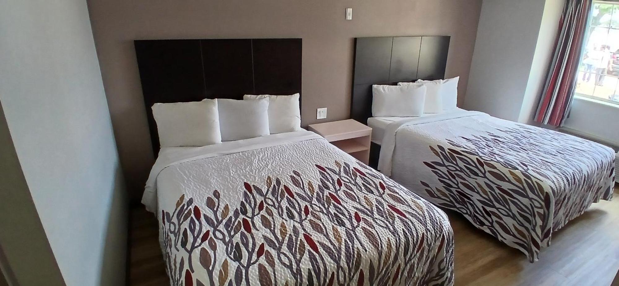 Red Roof Inn & Suites Euless - Dfw Airport Southwest Dış mekan fotoğraf